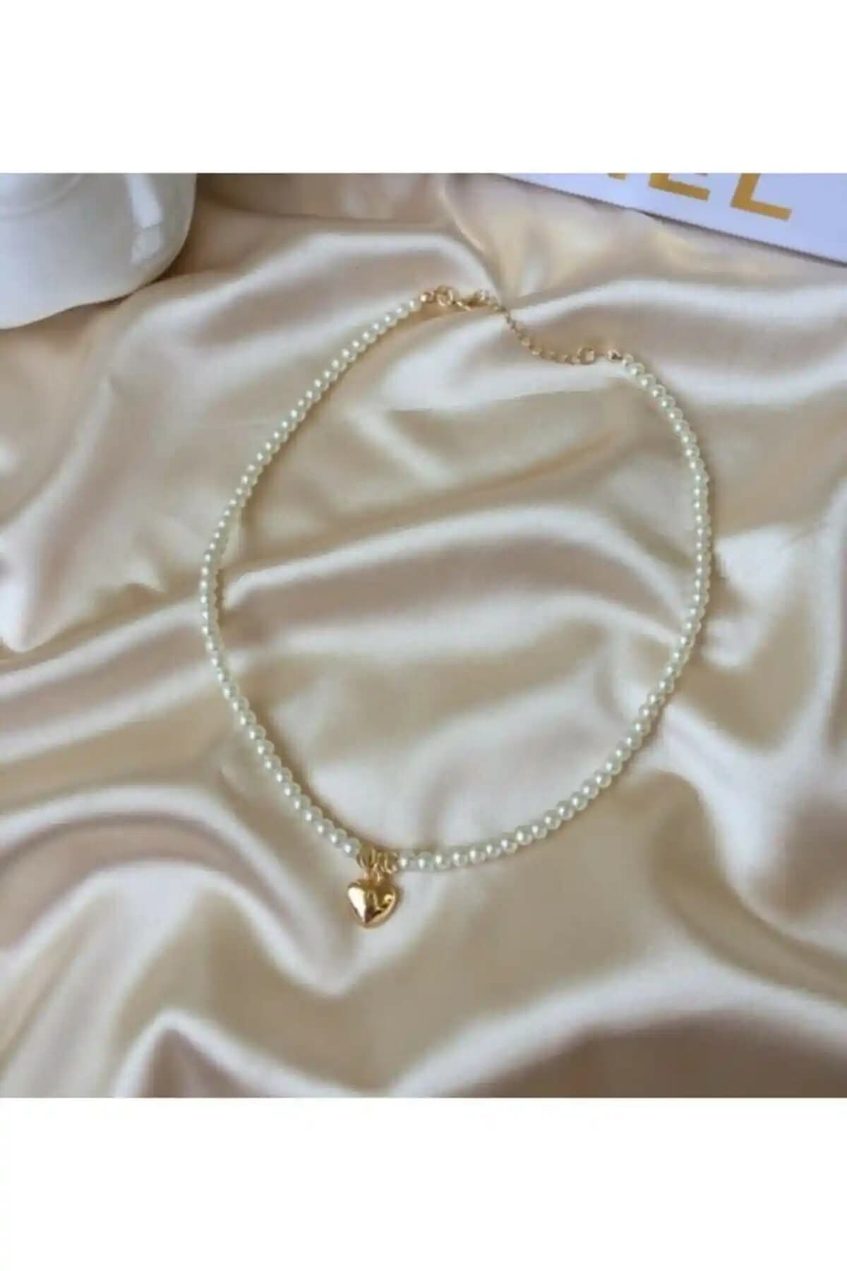 FullControl Kadın İnci Taşlı Altın Kaplama Kalp Sevgi Kolyesi Şık ve Romantik Tasarım