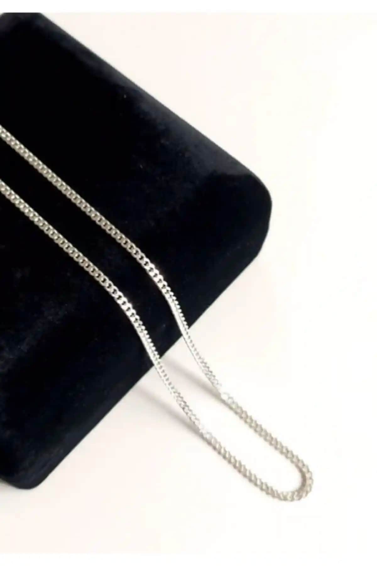 Genel Markalar 925 Ayar Gümüş Gurmet Zincir 2 mm 60 cm Şık ve Dayanıklı Tasarım