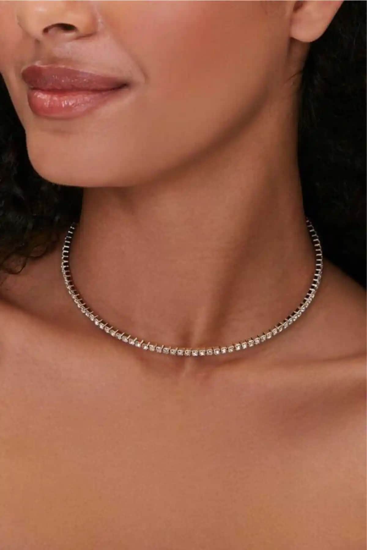 H&E DESIGN Kadın Zirkon Taşlı Su Yolu Choker Kolye Günlük ve Özel Kullanım İçin