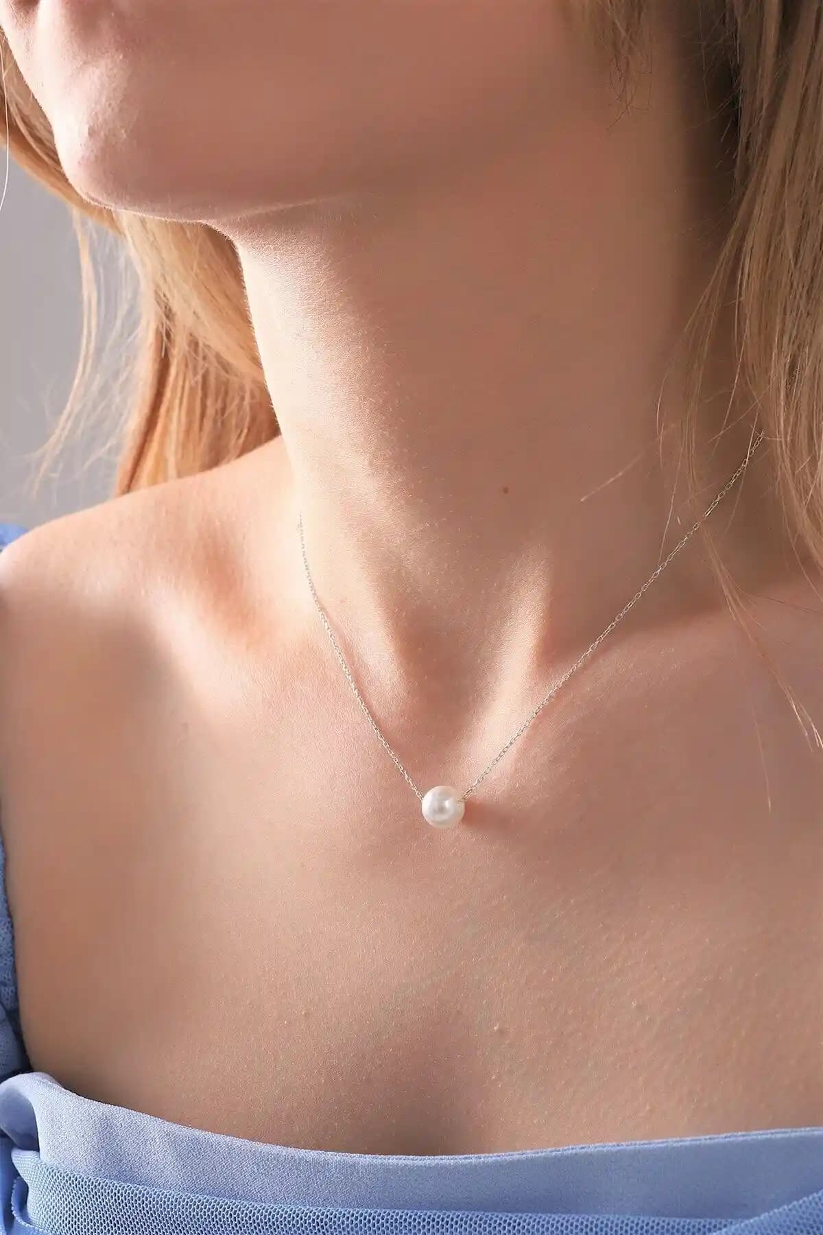 Kadın 925 Ayar Gümüş İnci Serisi Kolye: Zarif ve Dayanıklı Aksesuar Seçeneği