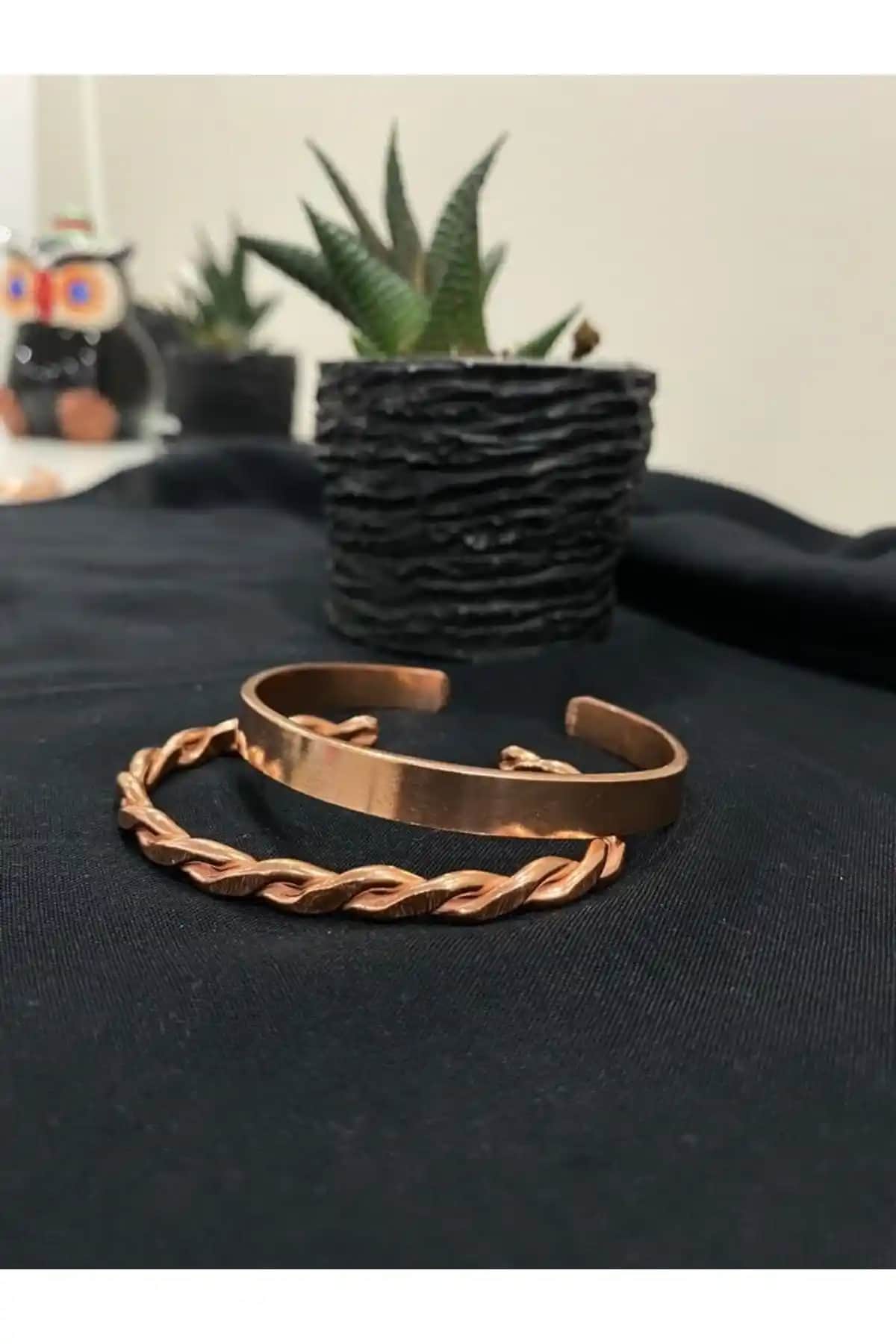 KAVELE 2'li Saf Bakır Bileklik Seti Doğal Taşlarla Sağlık ve Şıklık Bir Arada