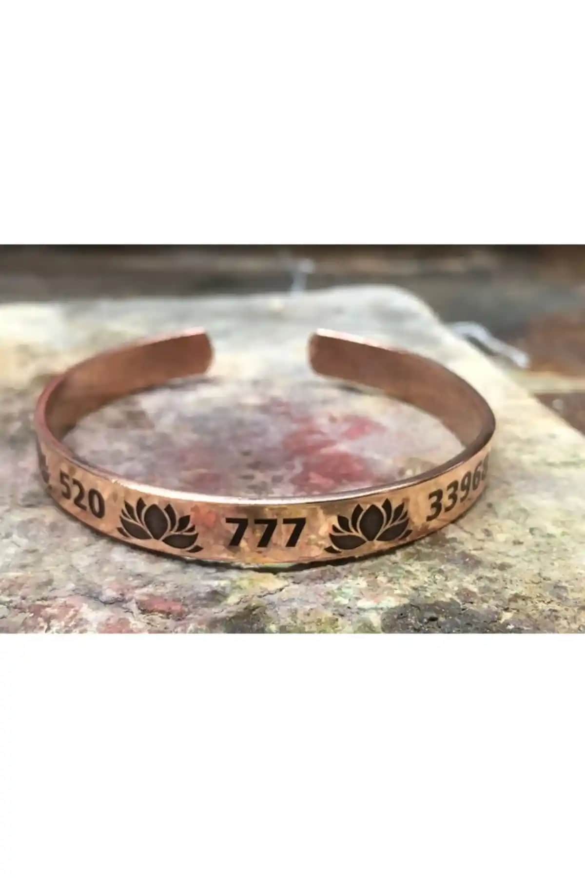 KAVELE Saf Bakır Bileklik ve Tagu Gümbüş %100 Bakır Bileklik Karşılaştırması