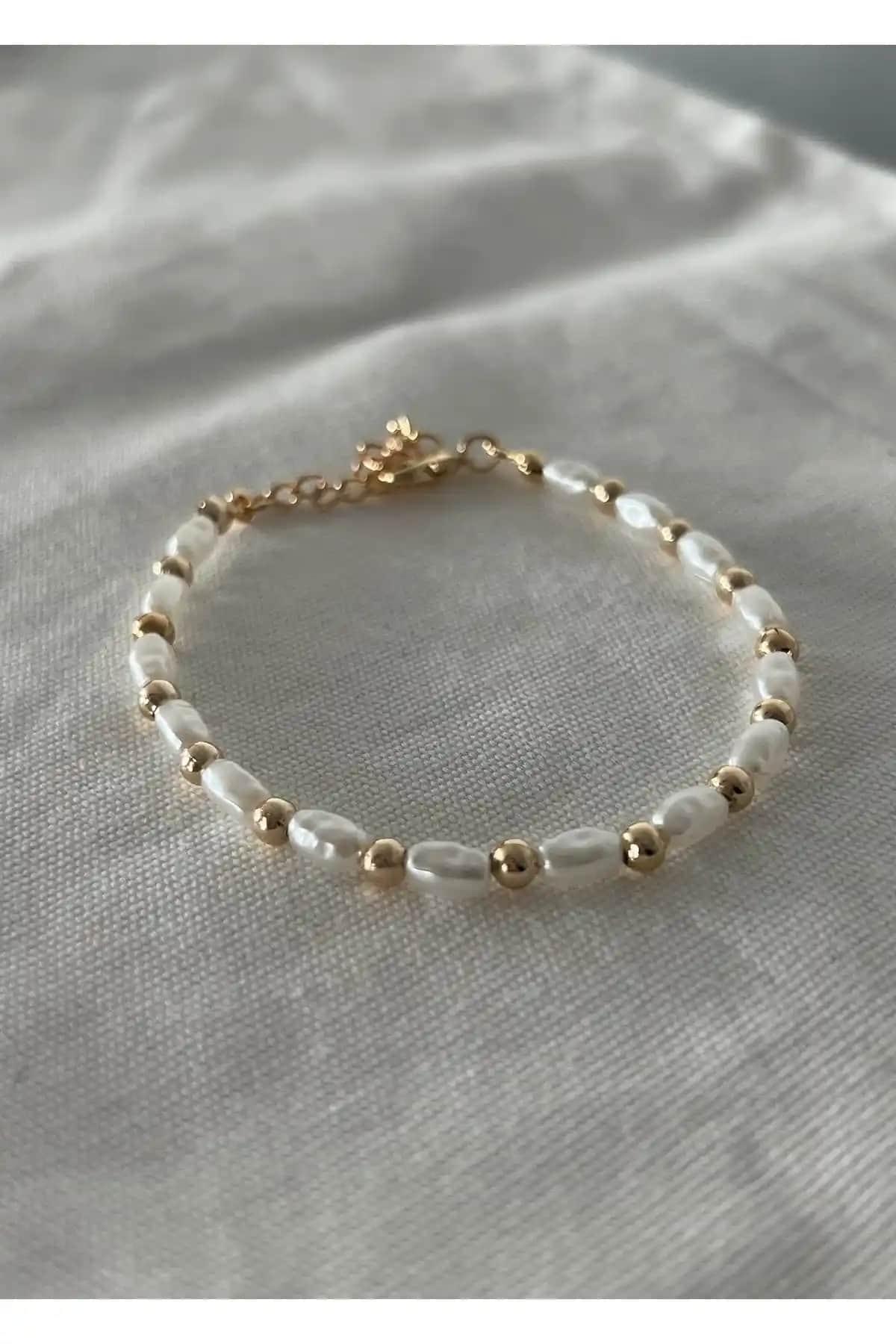 Kıligistanbul inci bileklikleri karşılaştırması: tasarım, kalite ve kullanıcı deneyimleri