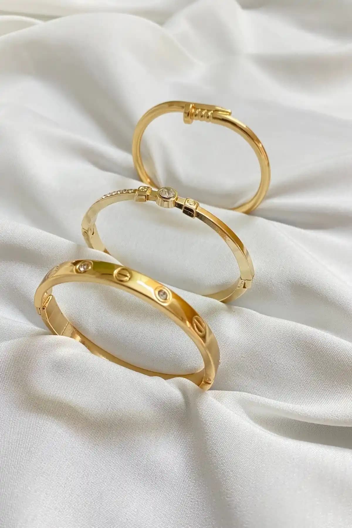 KOBA Altın Kaplama Kadın Kombin Bileklik: Zarif ve Şık Aksesuar Seçenekleri