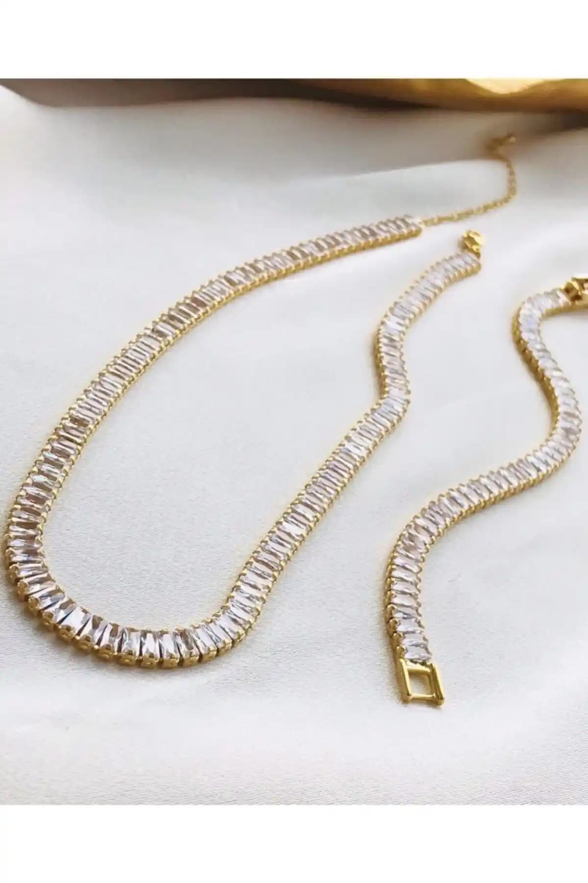 Kuyumcuaskim Gold Su Yolu ve Mossmour Kadın Takım Karşılaştırması