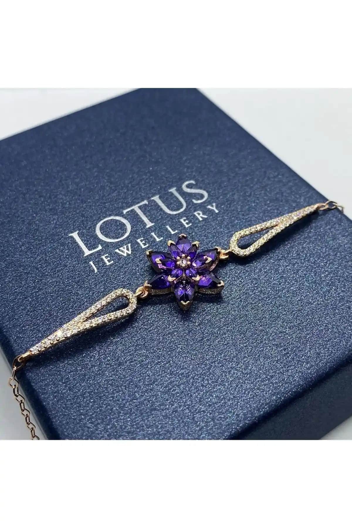 Lotus JW Lotus Çiçeği Bileklik: Zarif ve Dayanıklı Gümüş Takı Tasarımı