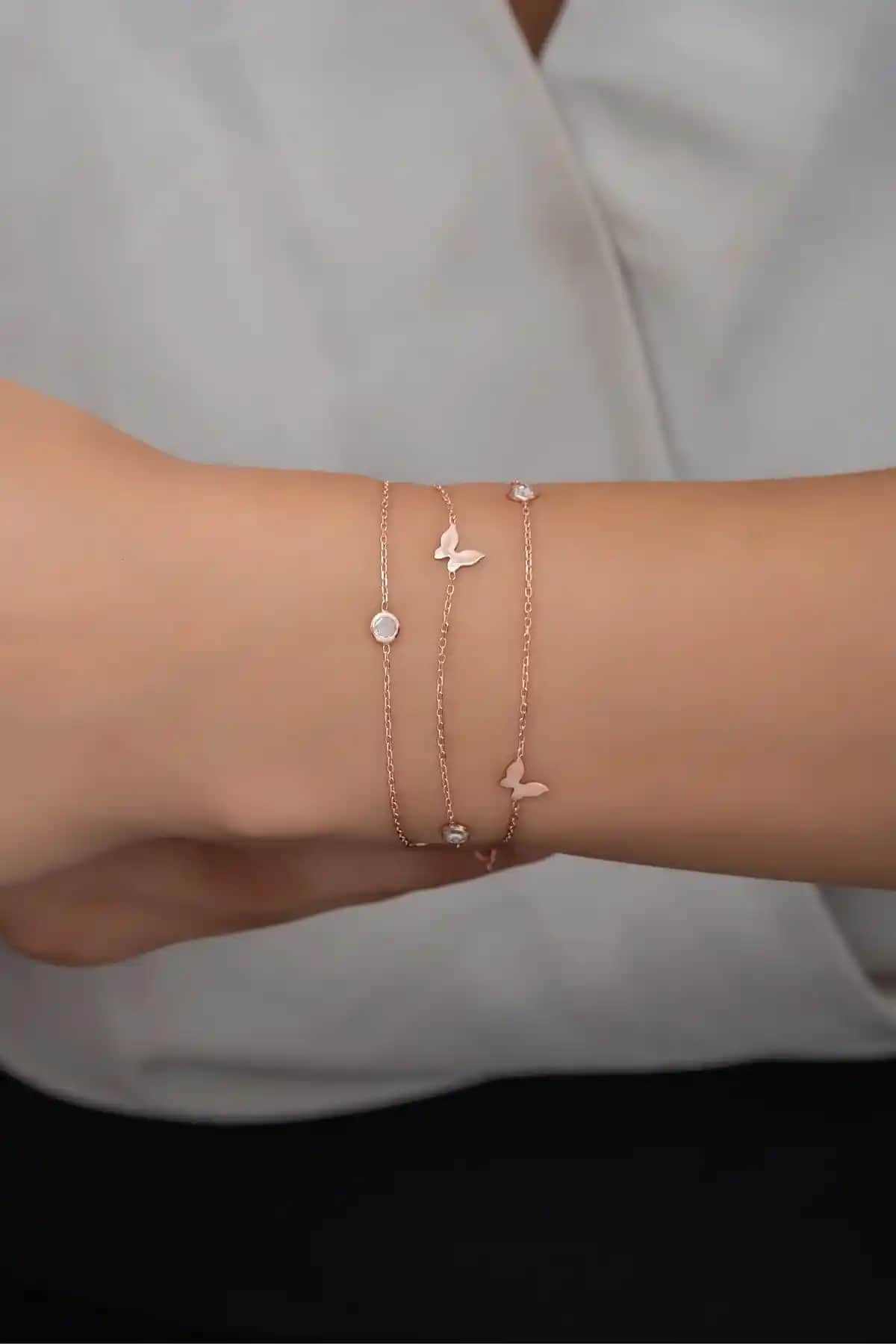 NEREZE 925 Ayar Gümüş Zirkon Taşlı Kelebek Bileklik Kadınlar İçin Zarif Takı Seçeneği