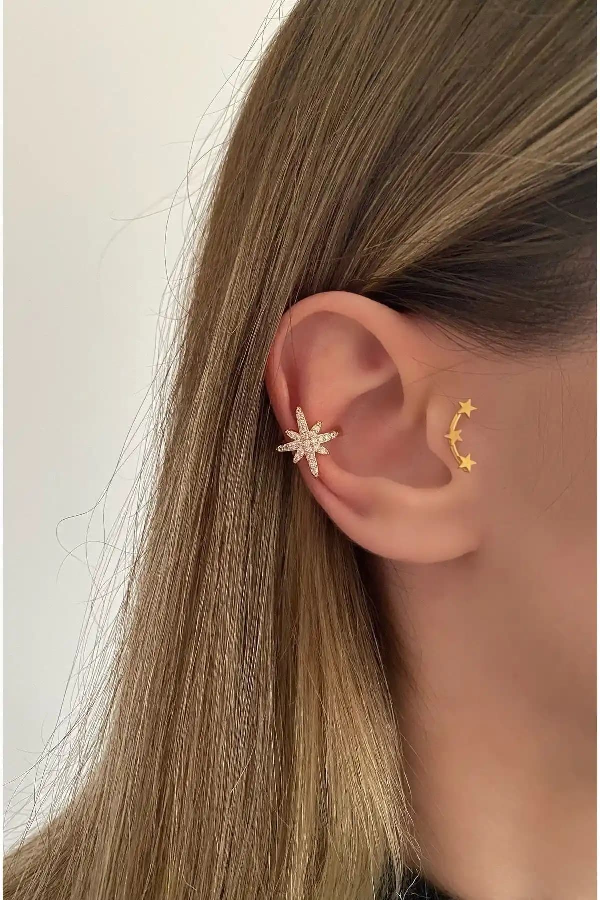 Okkostore ve Pinery Jewels Kıkırdak Küpeleri Karşılaştırması ve Seçim Rehberi