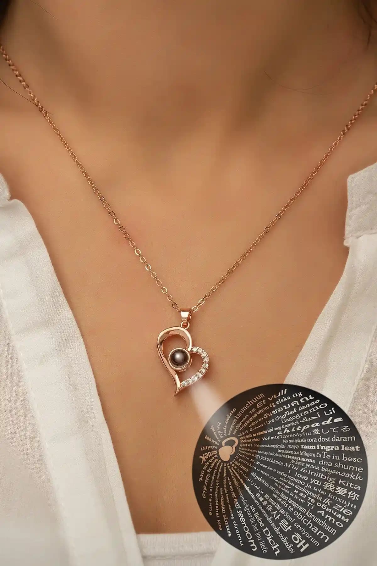 Papatya Silver Kolye Karşılaştırması: 100 Dilde Seni Seviyorum ve 3D Harf Uğur Böceği Modelleri