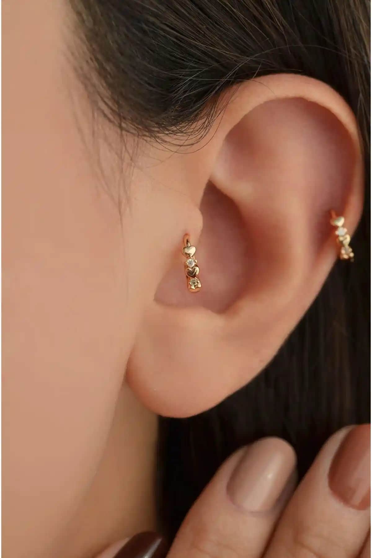 Sacre Scarves & Accessories Kalpli Halka Piercing: Zarif ve Dayanıklı Kıkırdak Takısı