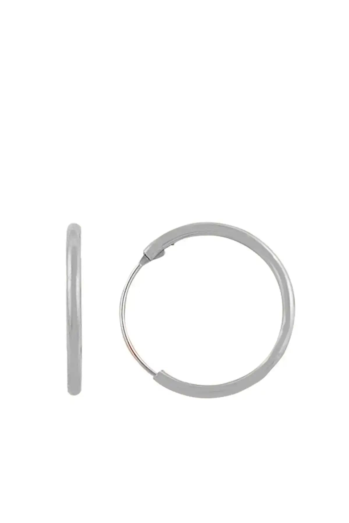 Söğütlü Silver 925 Ayar Gümüş 18 mm Halka Küpe Zarif ve Dayanıklı Tasarım