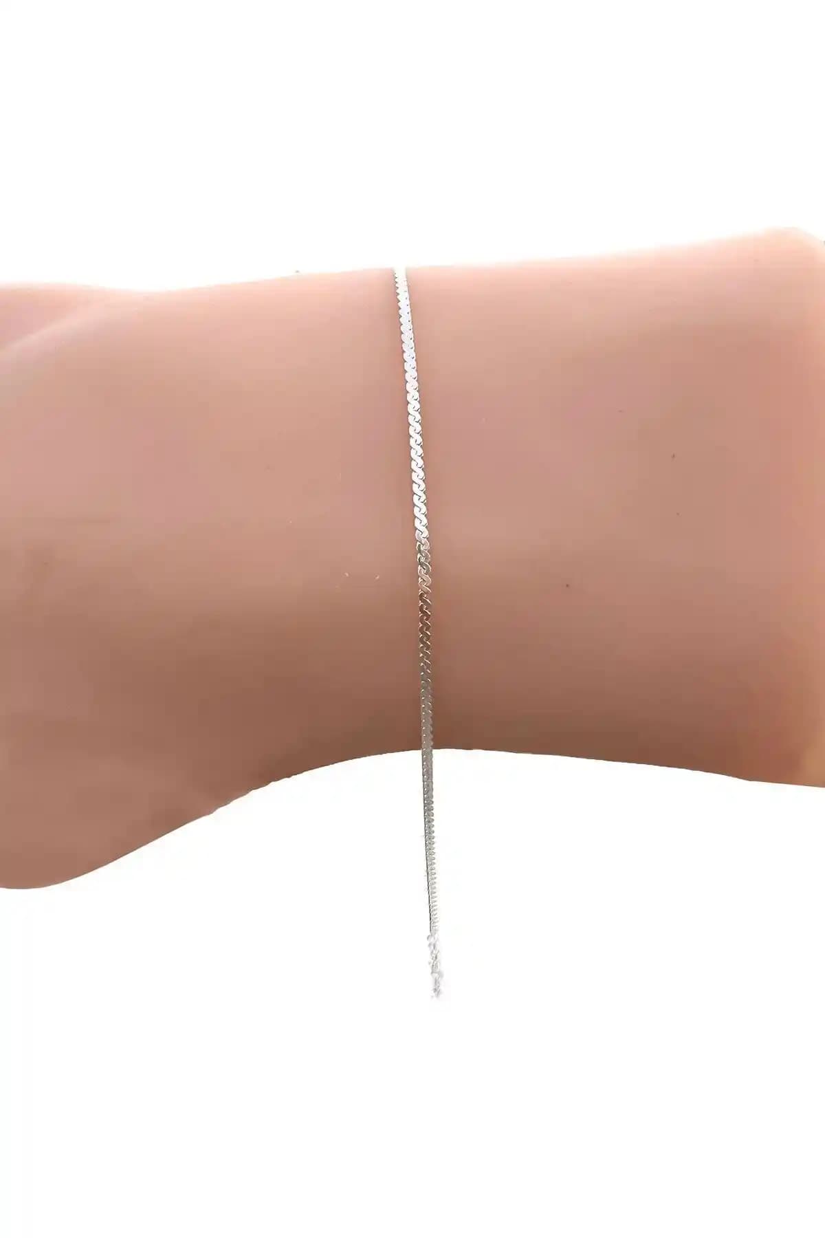 Söğütlü Silver Gümüş Bileklikleri Karşılaştırması: Örgü ve Rose Zincir Modelleri