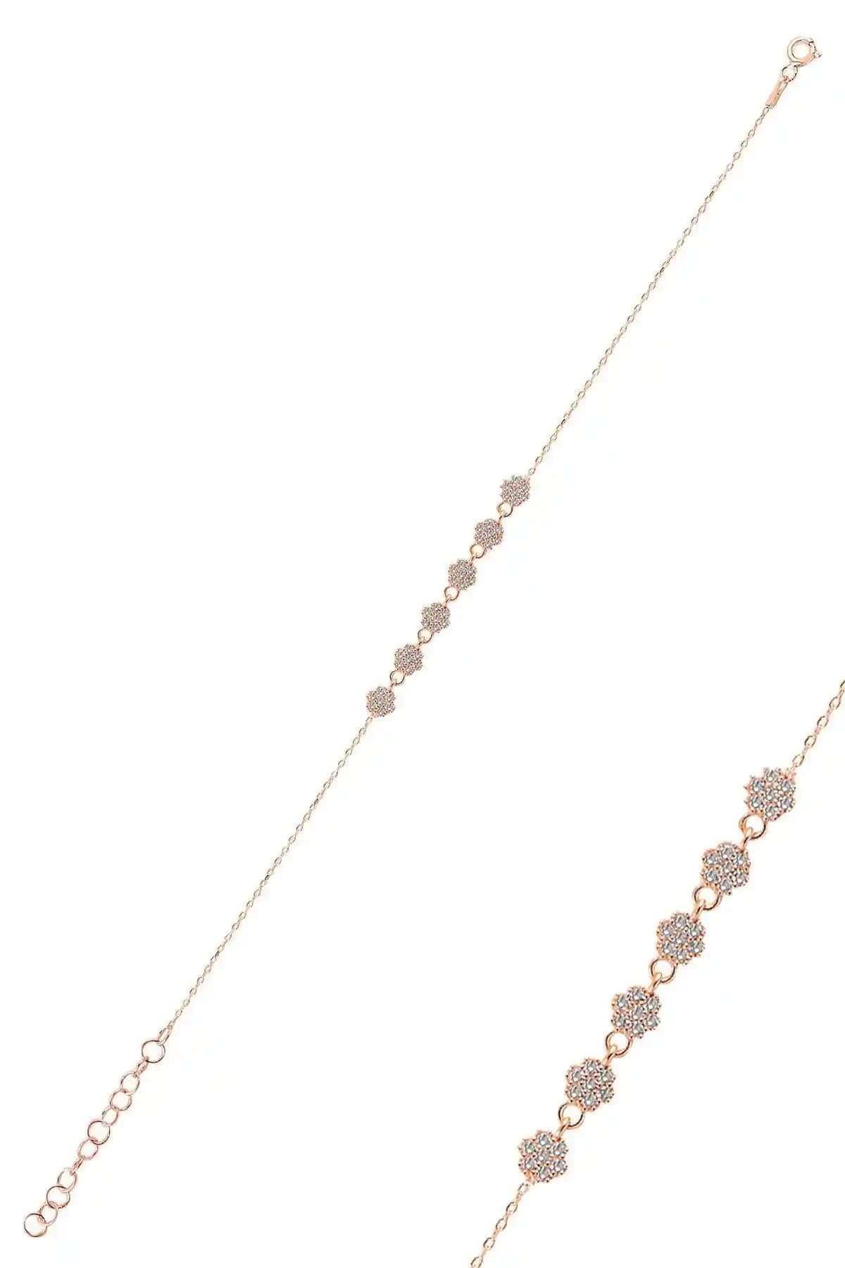 Söğütlü Silver Rose Zirkon Taşlı Çiçek Bileklik: Zarif ve Kaliteli Kadın Takısı