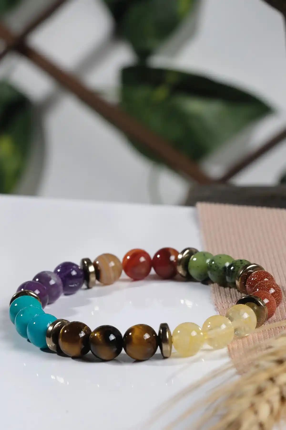 Ssilhoutte Doğal Taş Bileklikleri: Sertifikalı Enerji ve Estetik Birlikteliği