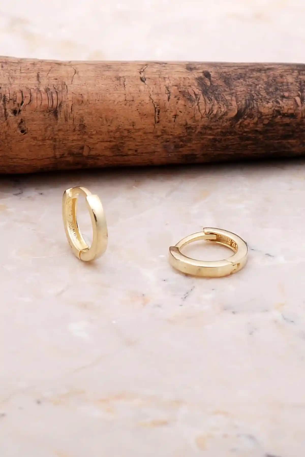 Sümer Telkari Altın Yalnızlık Güleş 12 Mm Halka Küpe Zarif ve Dayanıklı Tasarım