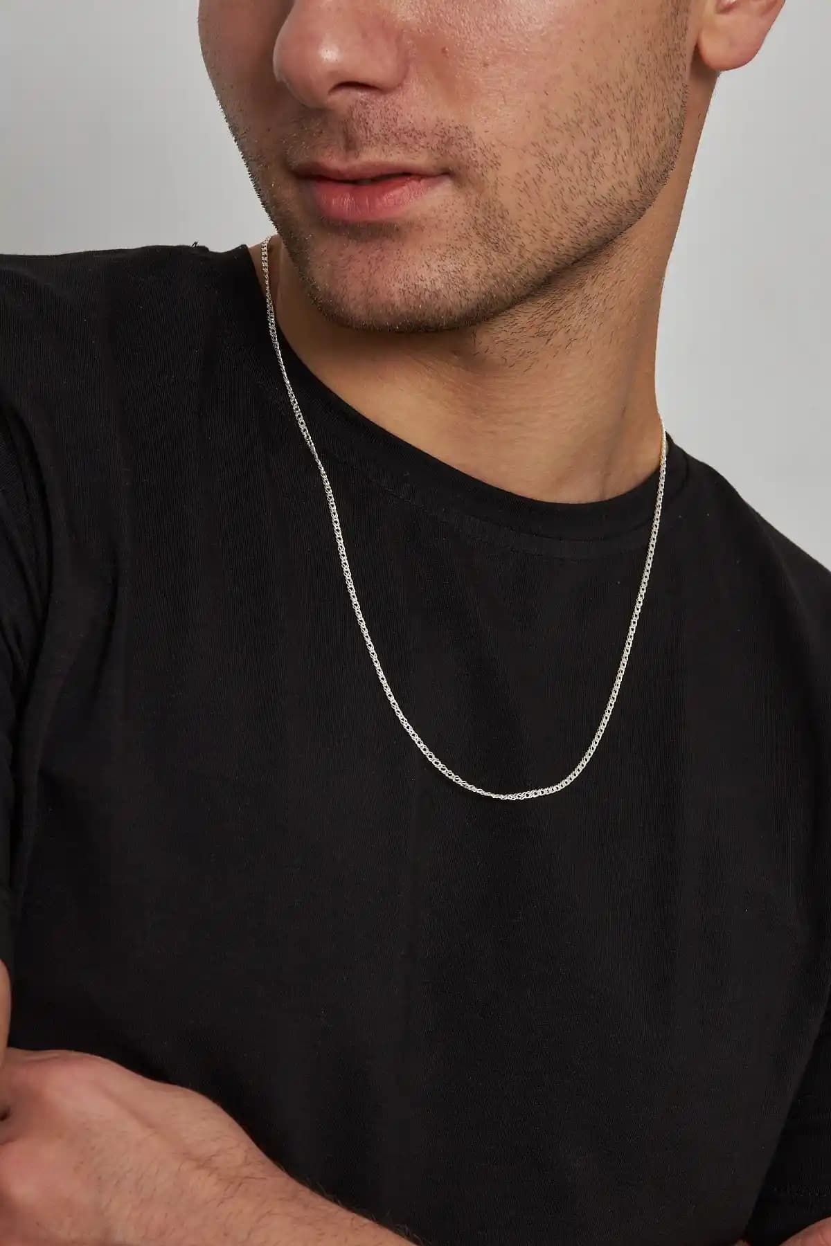 Ventino Silver 2mm Rambo Erkek Zincir Kolye - Şık ve Dayanıklı Gümüş Tasarım