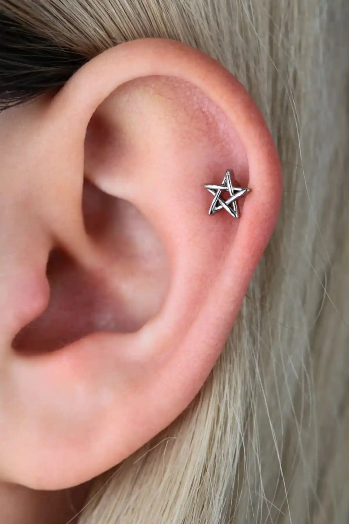 Vilma Aksesuar Yıldız Helix Piercing Cerrahi Çelik 8mm Güçlü ve Şık Tasarım