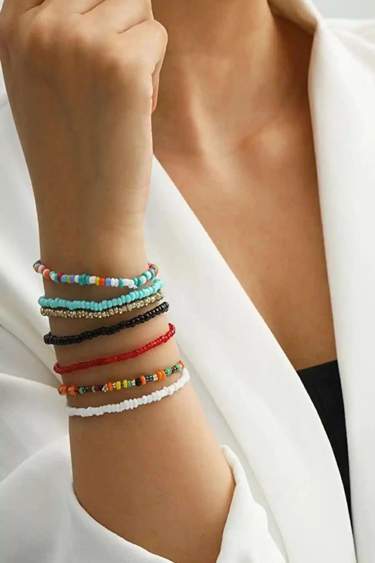 Yeni Obsessions Gypsy Girl ve Tupek Store Marteniçka Bileklik Setleri Karşılaştırması