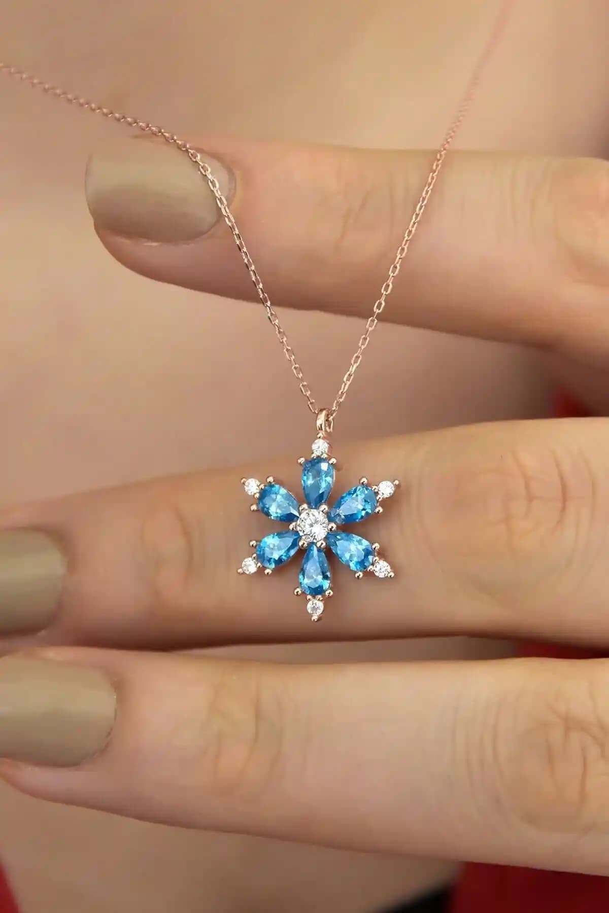 Zanaatsilver Aqua Taşlı Lotus Çiçekli Rose Kaplama Gümüş Kolye Üretimi ve Bakımı