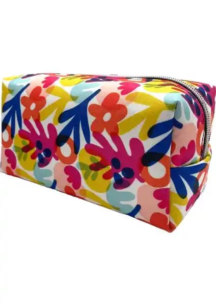 Differ Studio ve NS Reliable Captain Makaj Çantası Karşılaştırması: Hangi Ürün Sizi Daha Çok Memnun Eder?