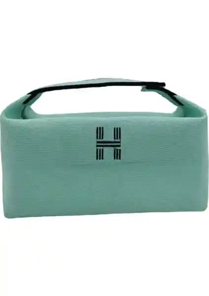 Yongtai Tuval Kumaş ve Zunhai 4'ü 1 Arada Kozmetik Çantası Karşılaştırması