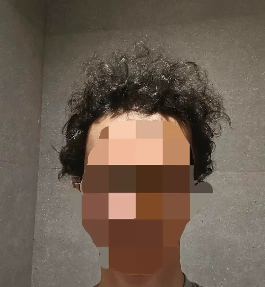 Kıvırcık ve Dalgalı Saç Tipleri İçin Nemlendirme ve Bakım Önerileri