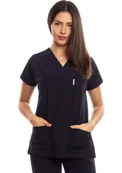 Sağlık Çalışanları İçin Simirna ve Pozitif Üniforma Karşılaştırması ve Seçim Rehberi