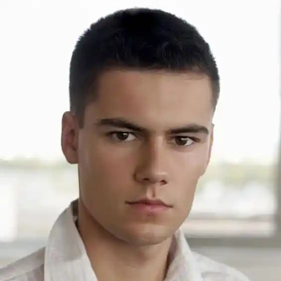 8 Numara Saç Kesimi: Modern ve Pratik Erkek Saç Modeli Rehberi