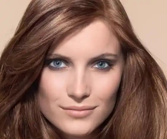 Açık Kahve Tonlarıyla Doğal ve Şık Saç Rengi Seçenekleri ve Bakım İpuçları