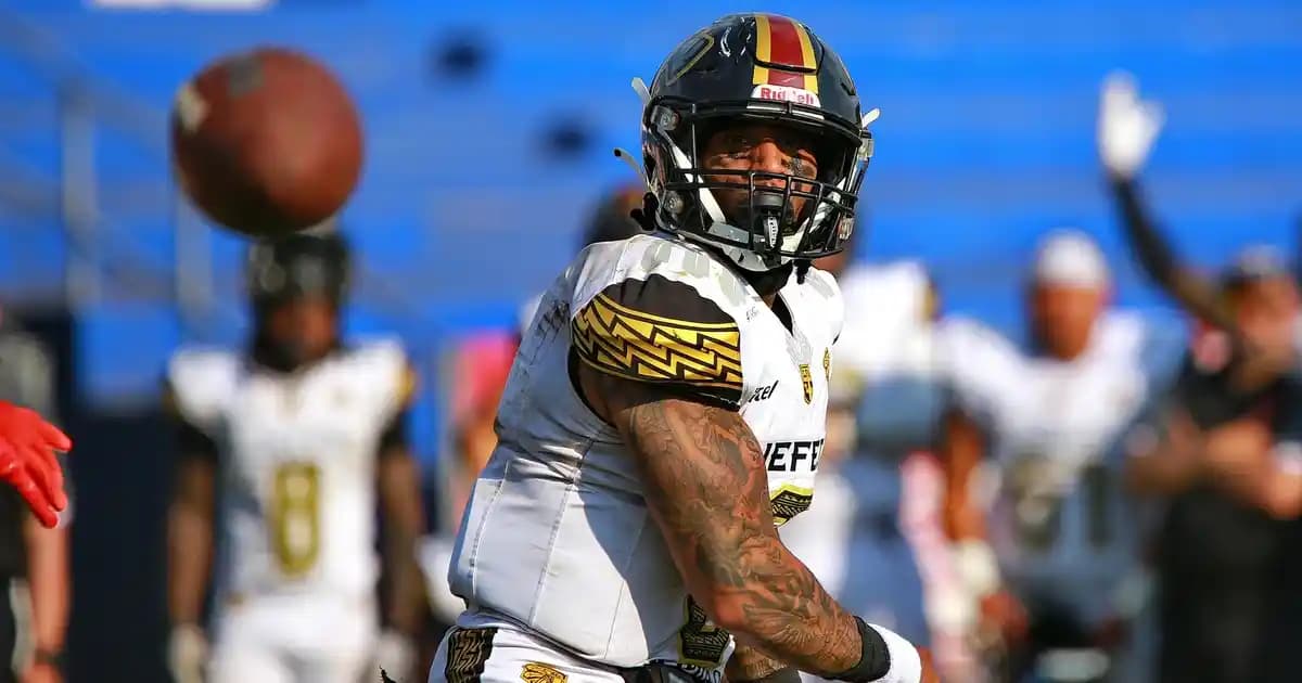 Açık Pembe Ruj: Doğal ve Zarif Tonlarla Makyajınızda Tazelik Yaratın