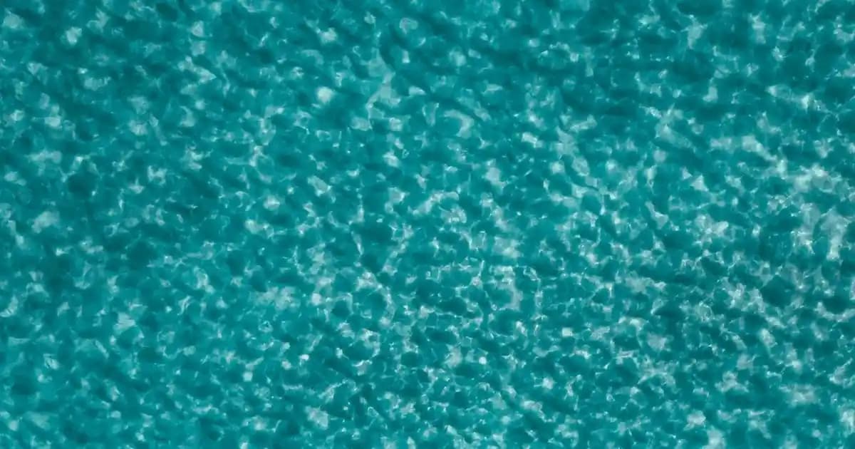 Aknefloks: Akne ve Sivilce Tedavisinde Etkili Topikal Cilt Bakım Ürünü