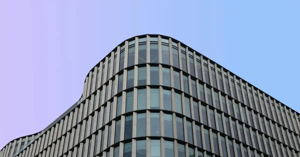 Bargello 422 Parfüm İncelemesi: Koku Profili, Kullanım ve Saklama Önerileri