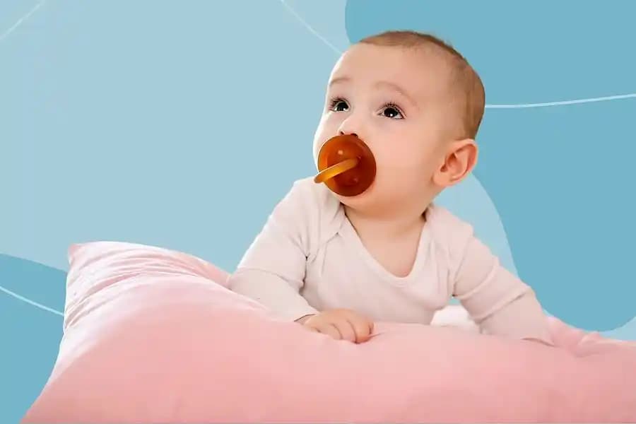 Bebeklerde Doğru Emzik Seçimi: Ortodontik ve Malzeme Özellikleriyle Sağlıklı Tercihler