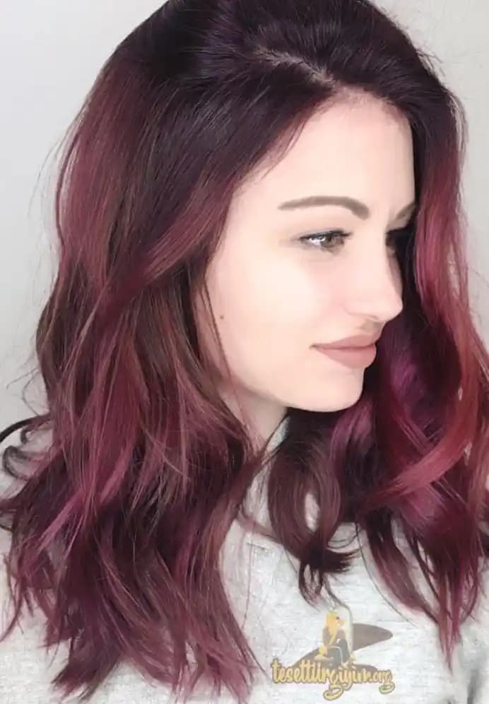 Beyaz Tenliler İçin Saç Rengi Seçimi: Alt Tonlara Uygun Doğru Renkler ve Bakım