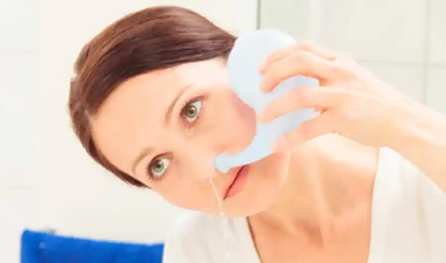 Burnu Tuzlu Suyla Temizlemenin Doğru Yöntemleri ve Faydaları