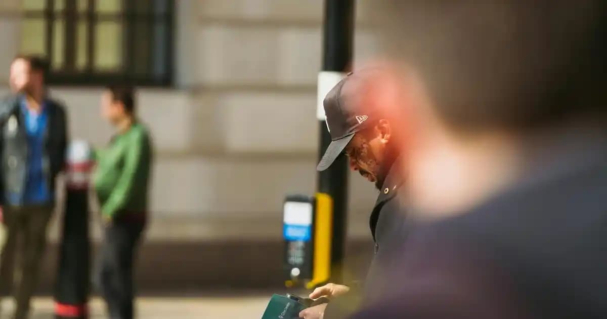 En İyi Hacim Veren Saç Spreyleri ve Saçlarınıza Canlılık Katmanın Yolları