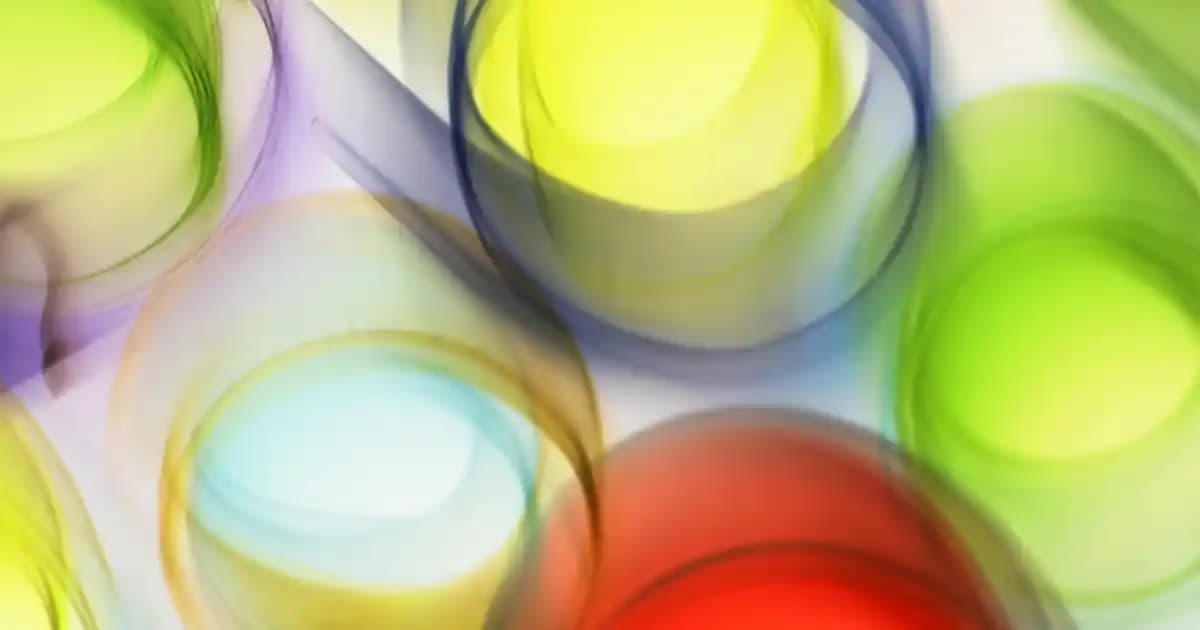 Erkeklerde Saç Kıvrılması: Doğal Saç Bakımı ve Stil Önerileri