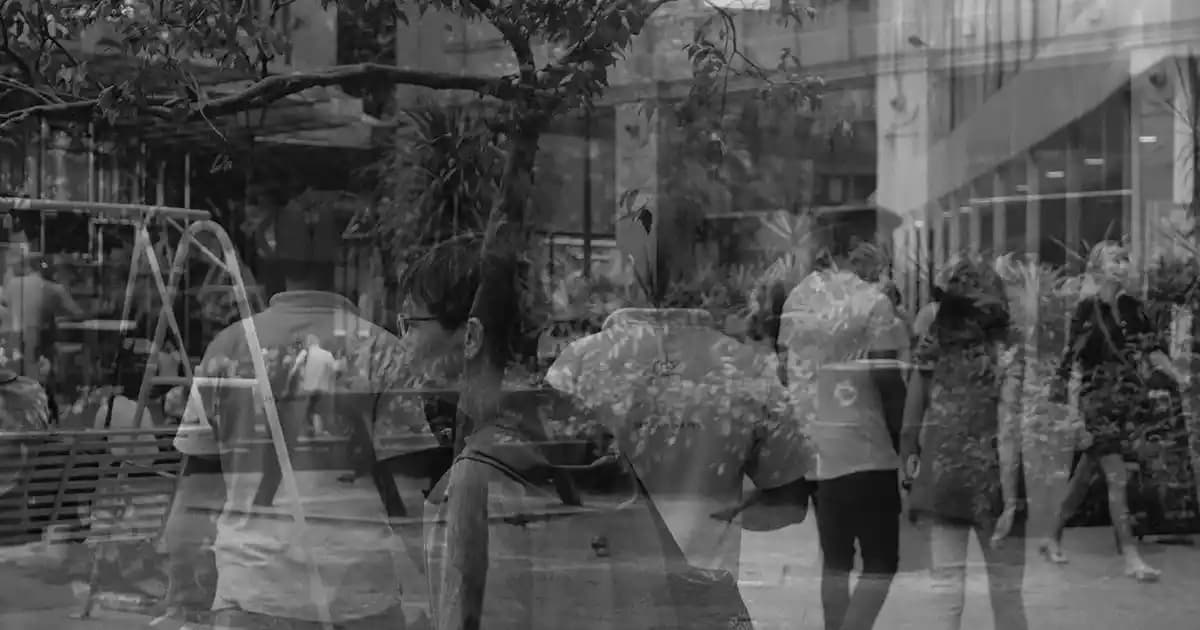 Estee Lauder Renk Tonu Bulma: Cildinize En Uygun Makyaj Rengini Keşfedin