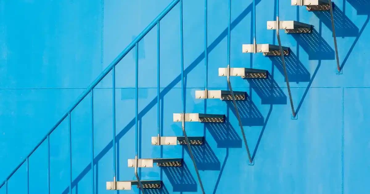 Göğüsteki Çatlaklar Nasıl Geçer? Etkili Yöntemler ve Önleme İpuçları