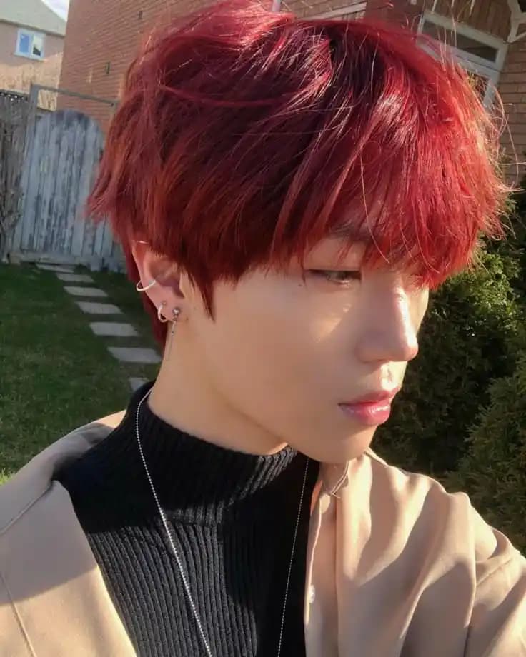 Kızıl Saçlı Erkekler için Genetik, Bakım ve Stil Rehberi: Doğallığın Simgesi