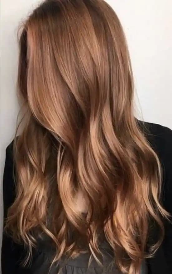 Küllü Bal Köpüğü: Doğal Nemlendirme ve Işıltı Sağlayan Yenilikçi Güzellik Ürünü