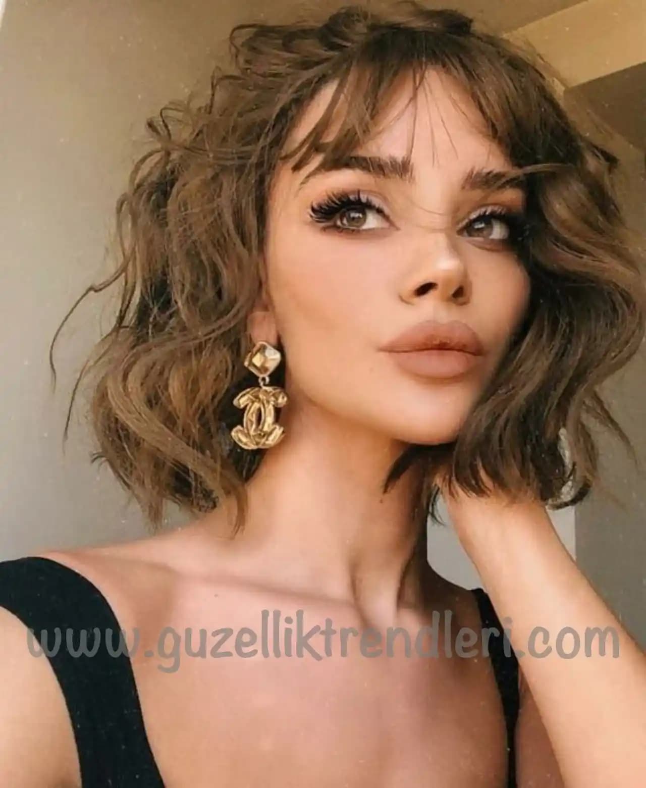 Küt Saç Şekillendirme: Modern, Şık ve Bakımı Kolay Saç Modelleri Hakkında Rehber