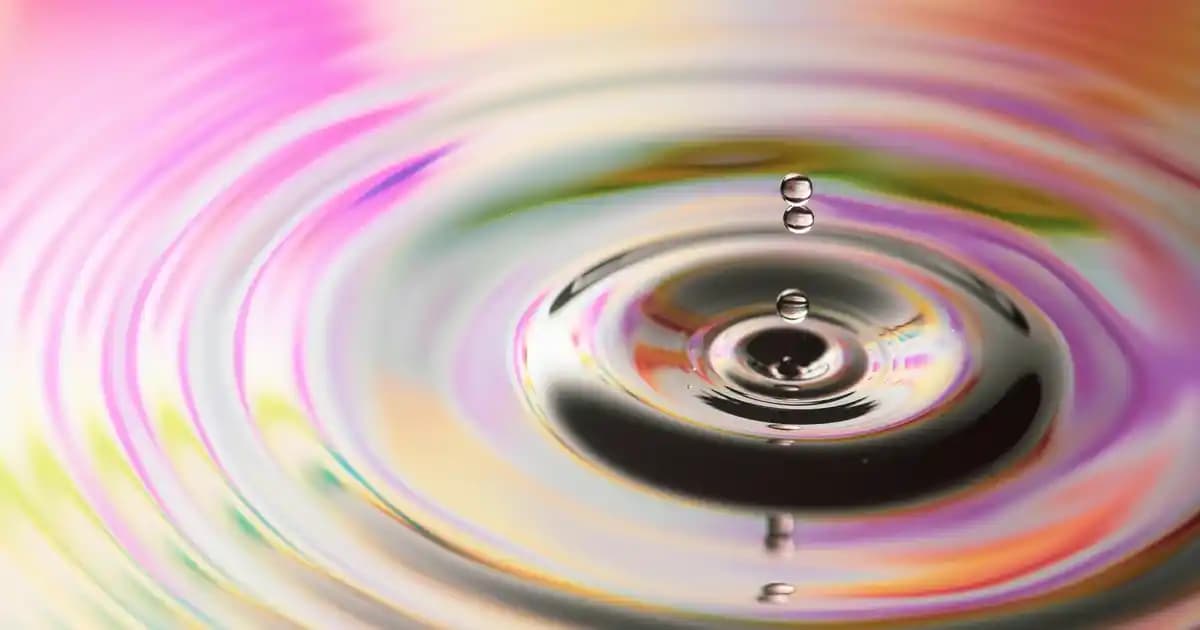 La Roche-Posay Effaclar K: Yağlı ve Karma Ciltler İçin Gözenek Sıkılaştırıcı ve Matlaştırıcı Bakım