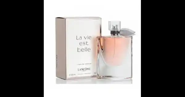 La Vie Est Belle İpeksi Saç Parfümü: Saç Bakımında Kalıcı ve Hafif Koku Deneyimi