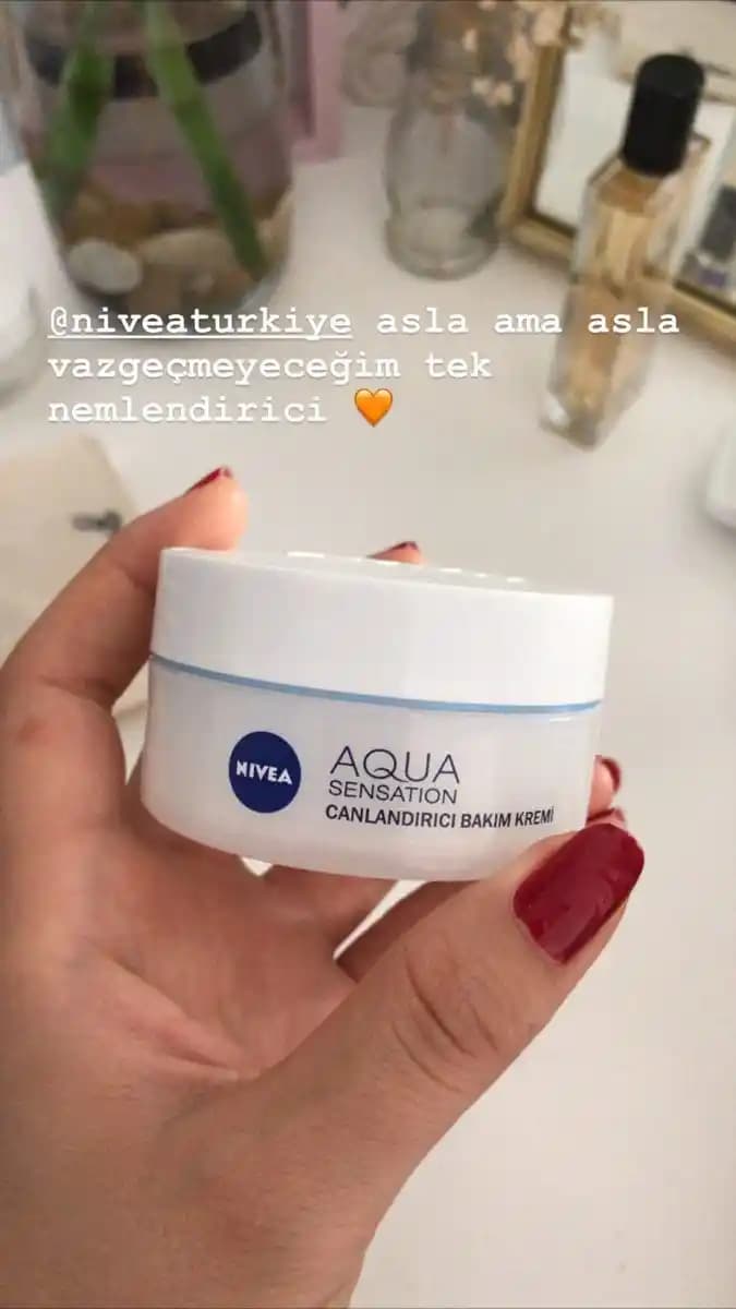 Makyaj Öncesi Cilt Nemlendirici Seçimi ve Uygulama Önerileri ile Kusursuz Baz