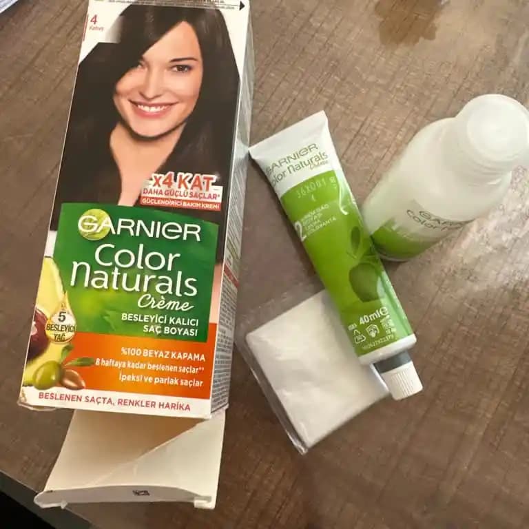 Saç Boyalarında Son Kullanma Tarihi: Güvenli ve Sağlıklı Boyama İçin Bilmeniz Gerekenler