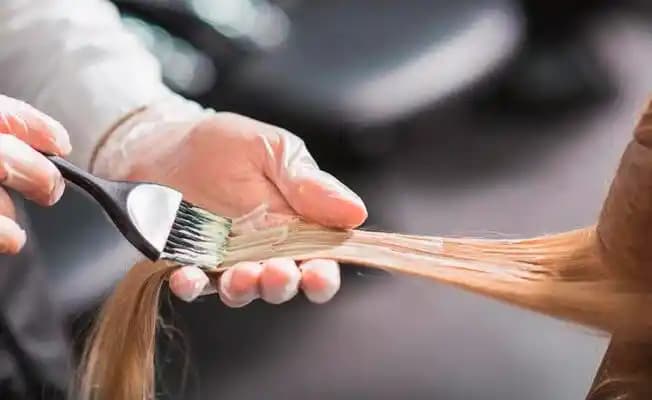 Saç Boyalarının Son Kullanma Tarihi ve Saklama Koşullarının Önemi