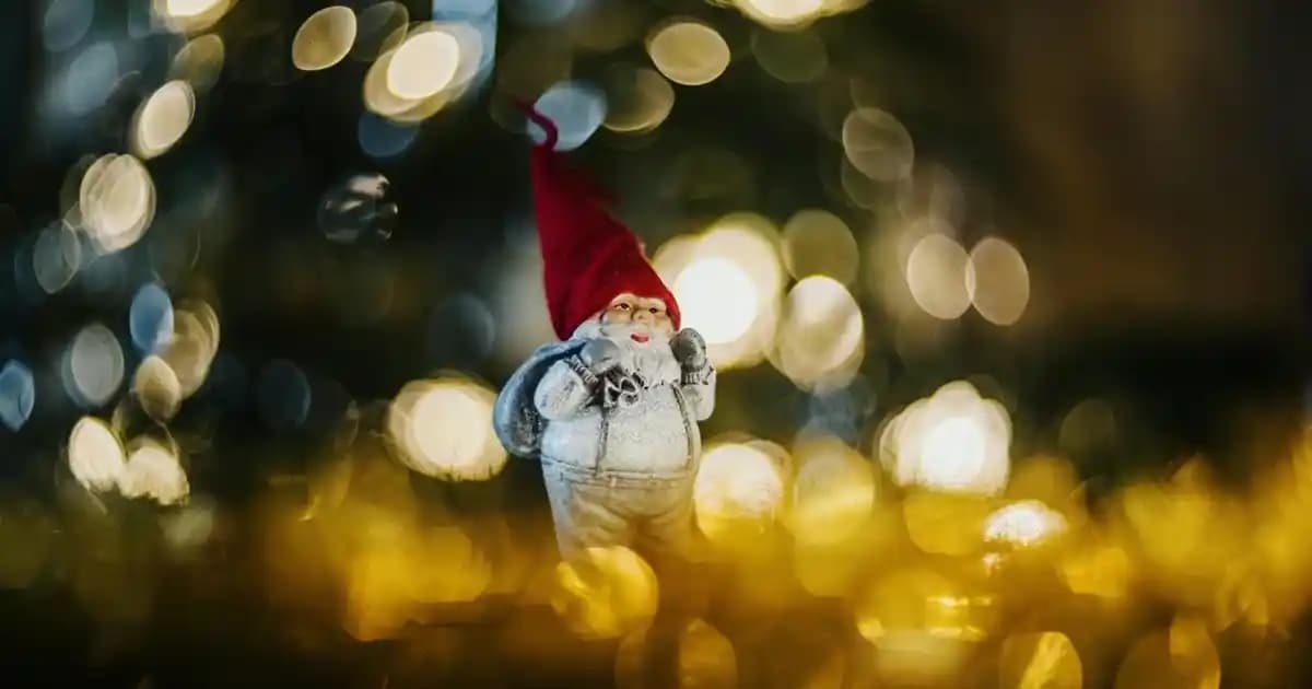 Saç Dökülmesi ve Vitamin Eksiklikleri: Sağlıklı Saçlar İçin Önemli Bilgiler