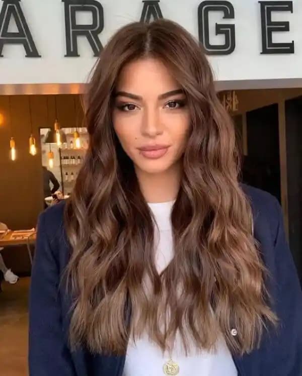 Saç Rengi Kahve Tonları: Doğallık ve Şıklık İçin En İdeal Seçenekler