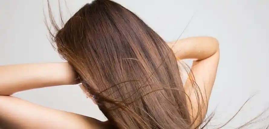 Saç Uzatan Kürler: Doğal ve Etkili Yöntemlerle Sağlıklı Saçlara Kavuşun